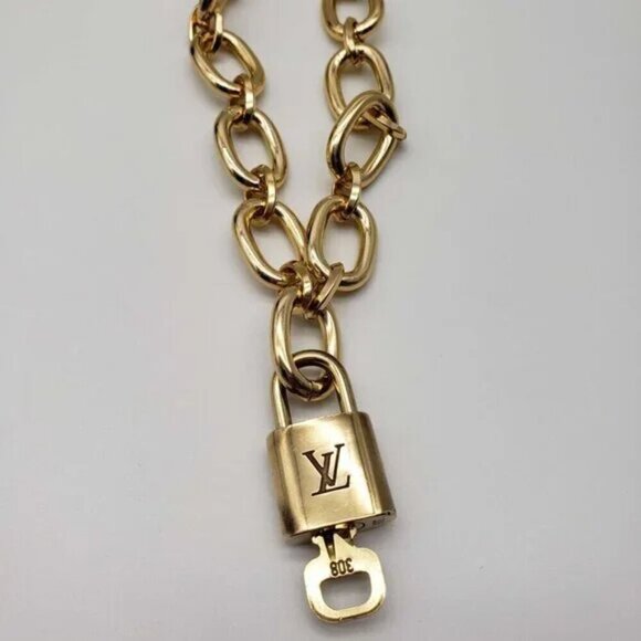 Authentic Louis Vuitton Lock and Key Gold Color with Gold Plated Chain Necklace - Picture 5 of 14